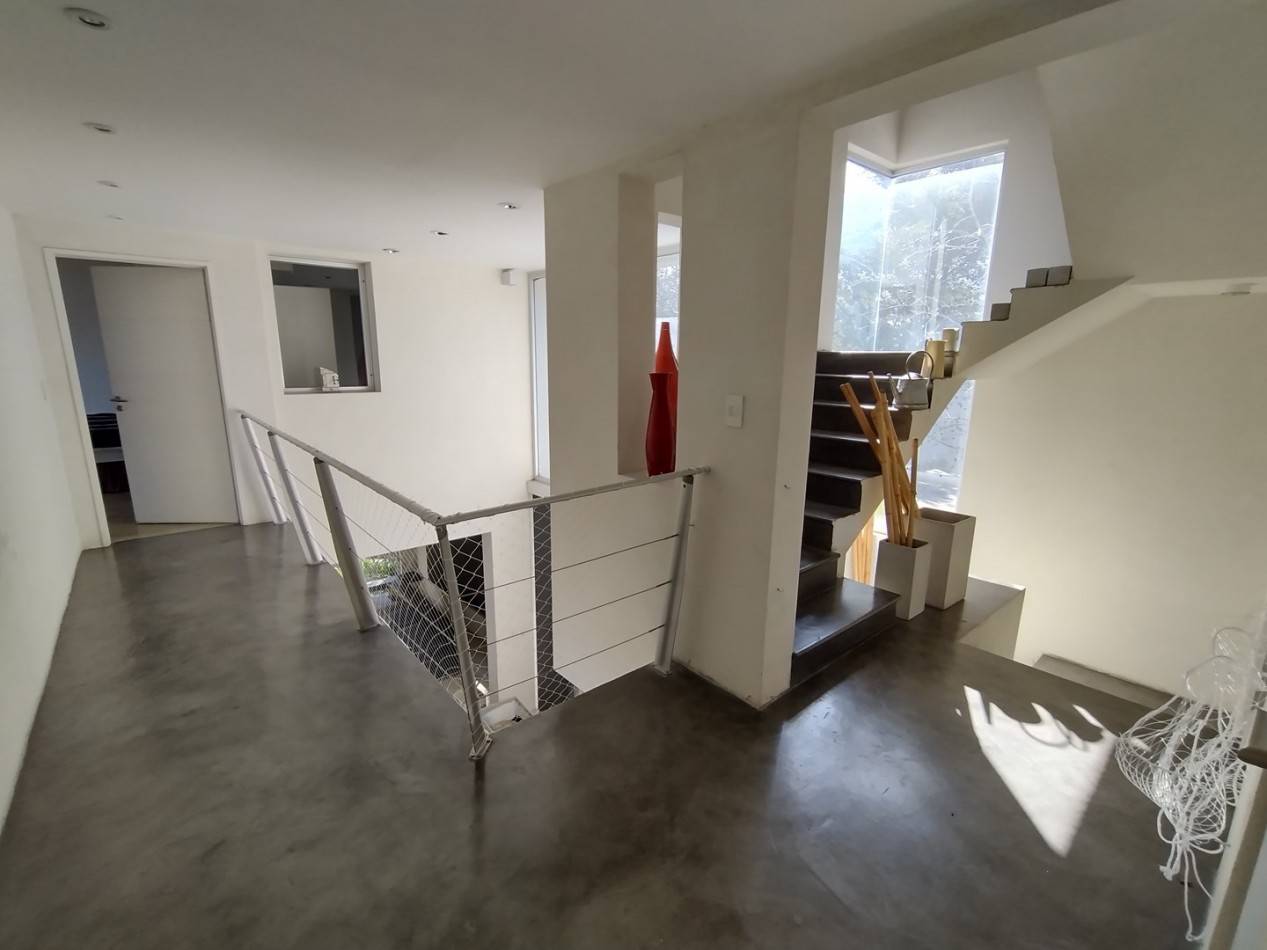 Venta Casa al lago zona norte barrio cerrado