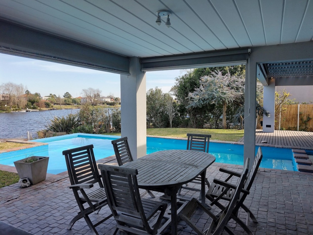 Venta Casa al lago zona norte barrio cerrado